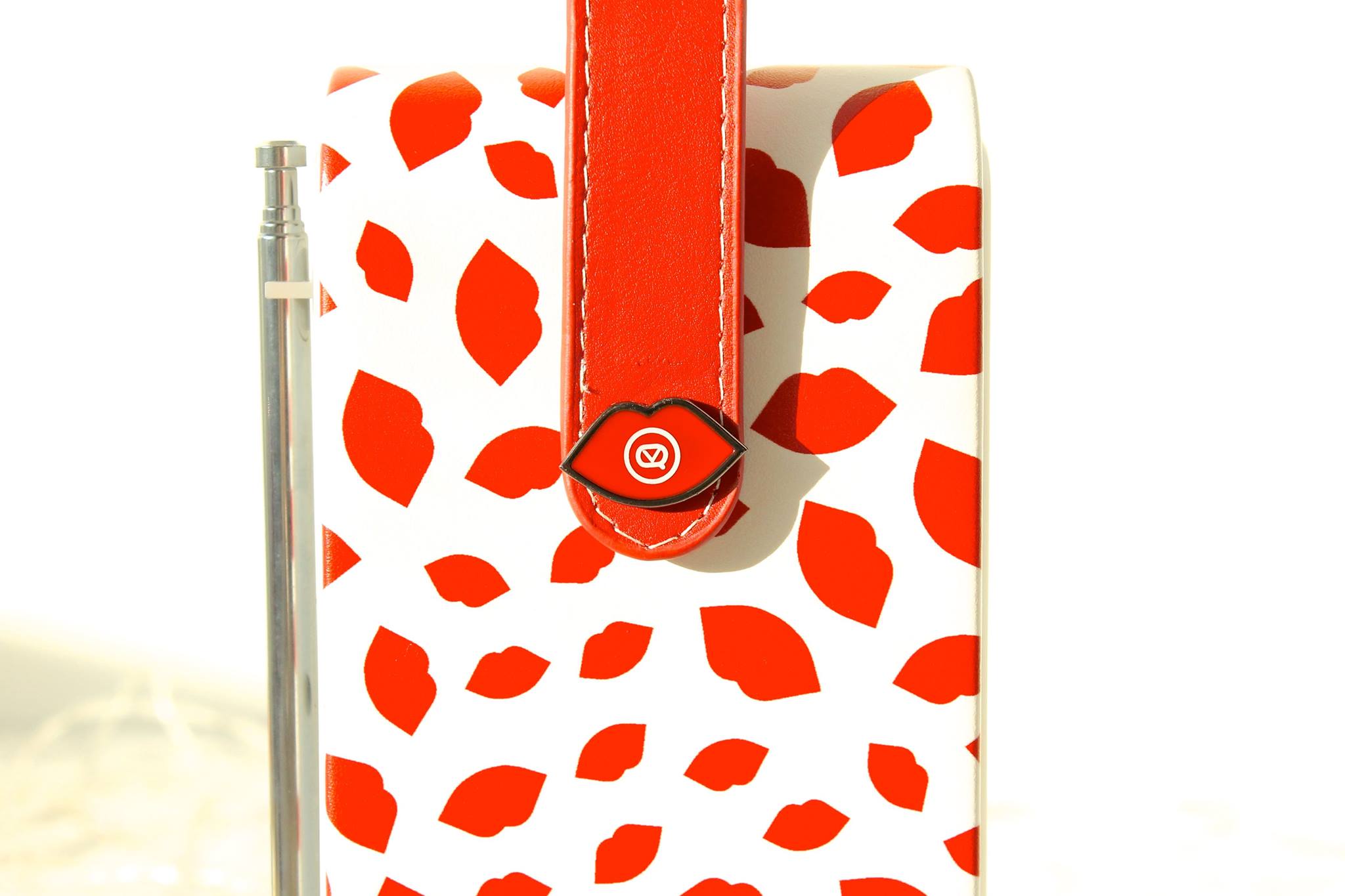 LULU GUINNESS PRINT RETRO MINI RADIO REVIEW